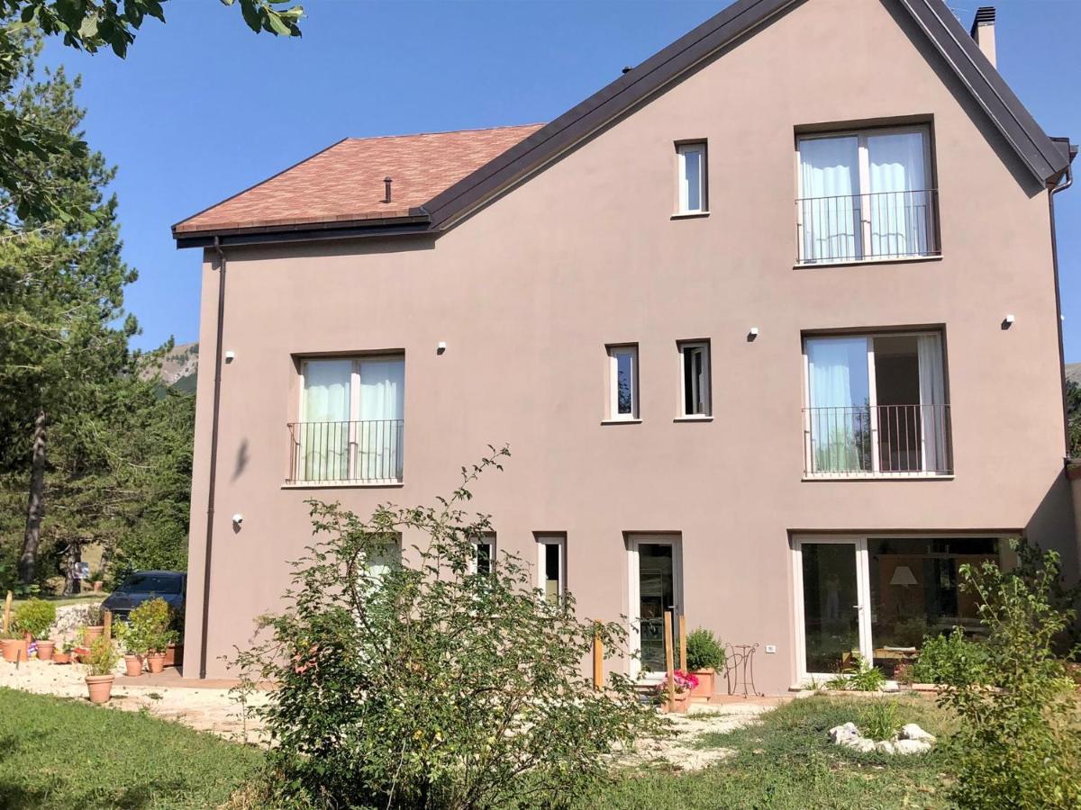Relais Chalons D'Orange Hotel เปสกัสเซโรลี ภายนอก รูปภาพ