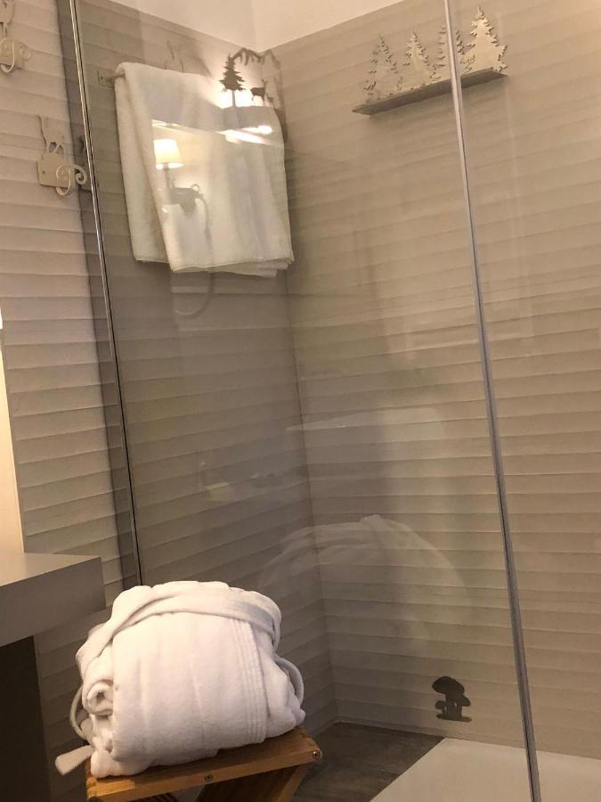 Relais Chalons D'Orange Hotel เปสกัสเซโรลี ภายนอก รูปภาพ